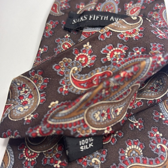 Saks Fifth Avenue Brown, Green, Red & Gold Paisley 100% Silk Tie - Picture 6 of 6